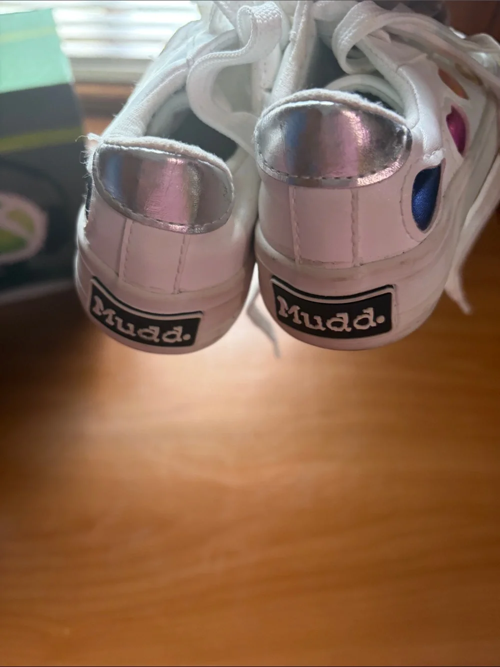 Mudd White Kids Sneakers with Iridescent Heart Details